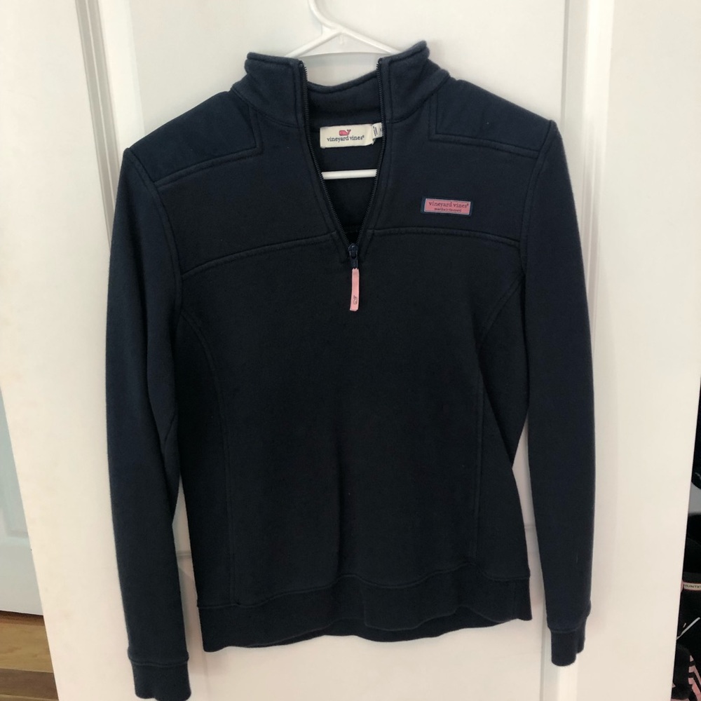 LIKE NEW! Vineyard vines quarter zip